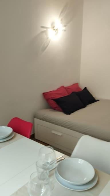 Petit Appartement Nice Centre-Ville Esterno foto